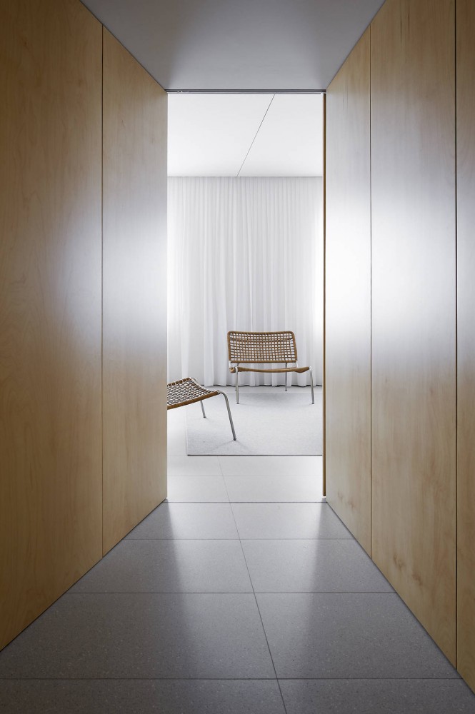 Apartment Refurbishment in Pamplona / Iñigo Beguiristain