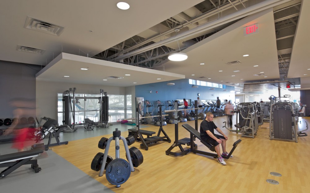 Chatham-Kent YMCA / Tillmann Ruth Robinson Architects