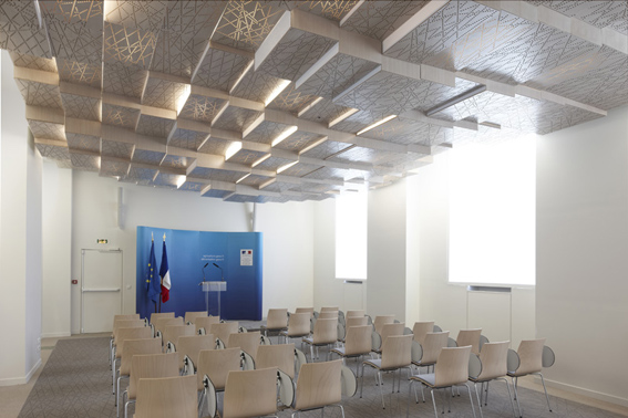 Press Conference Room of the French Ministry of Agriculture / h2o Architectes