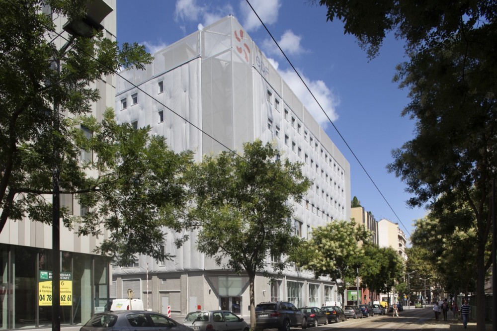 Office Building in Lyon / Jean-Paul Viguier Architecture
