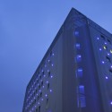 Office Building In Lyon / Jean-Paul Viguier Architecture Office Building In Lyon / Jean-Paul Viguier Architecture © Paul Kozlowski