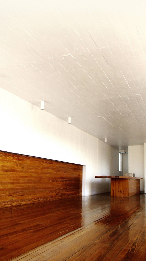 Flashback: Residential Building in Rosario / Rafael Iglesia