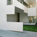 Residential Building In Rosario / Rafael Iglesia Residential Building In Rosario / Rafael Iglesia © Gustavo Frittegotto
