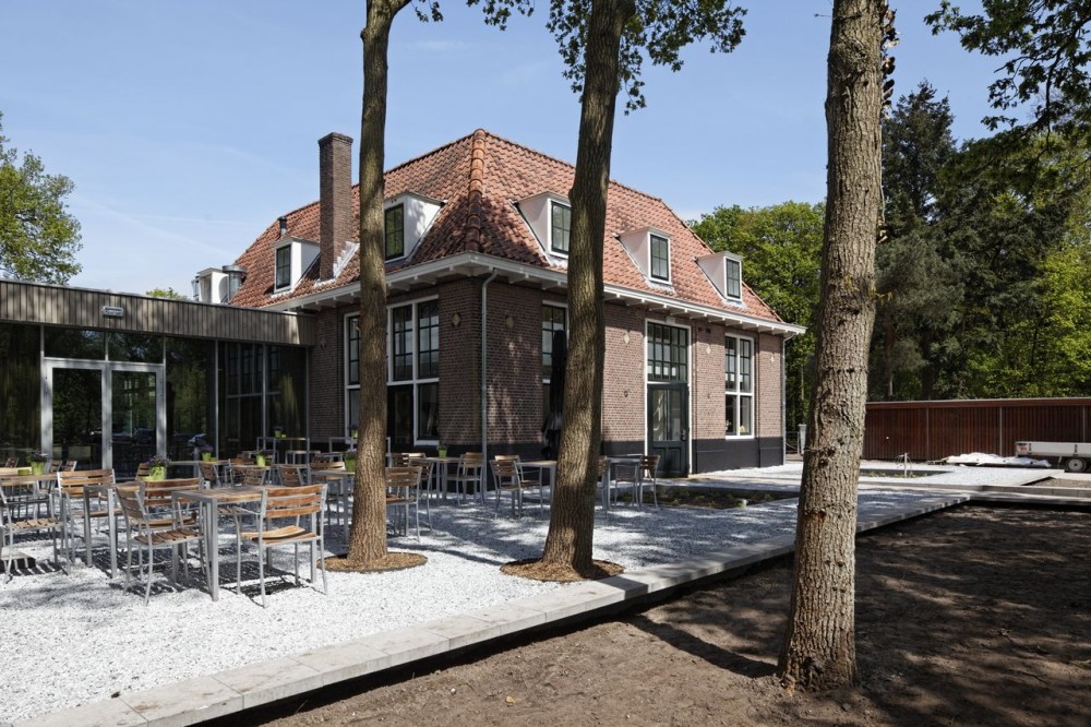 Stayokay Hostel Soest / Personal Architecture BNA