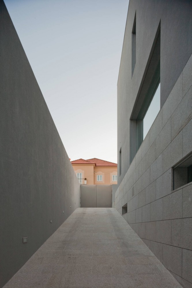 House F+M / João Rapagão Arquitecto