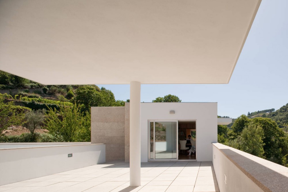 House S+L / João Rapagão Arquitecto