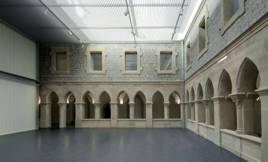 Krea Arts Centre / Roberto Ercilla Arquitectura