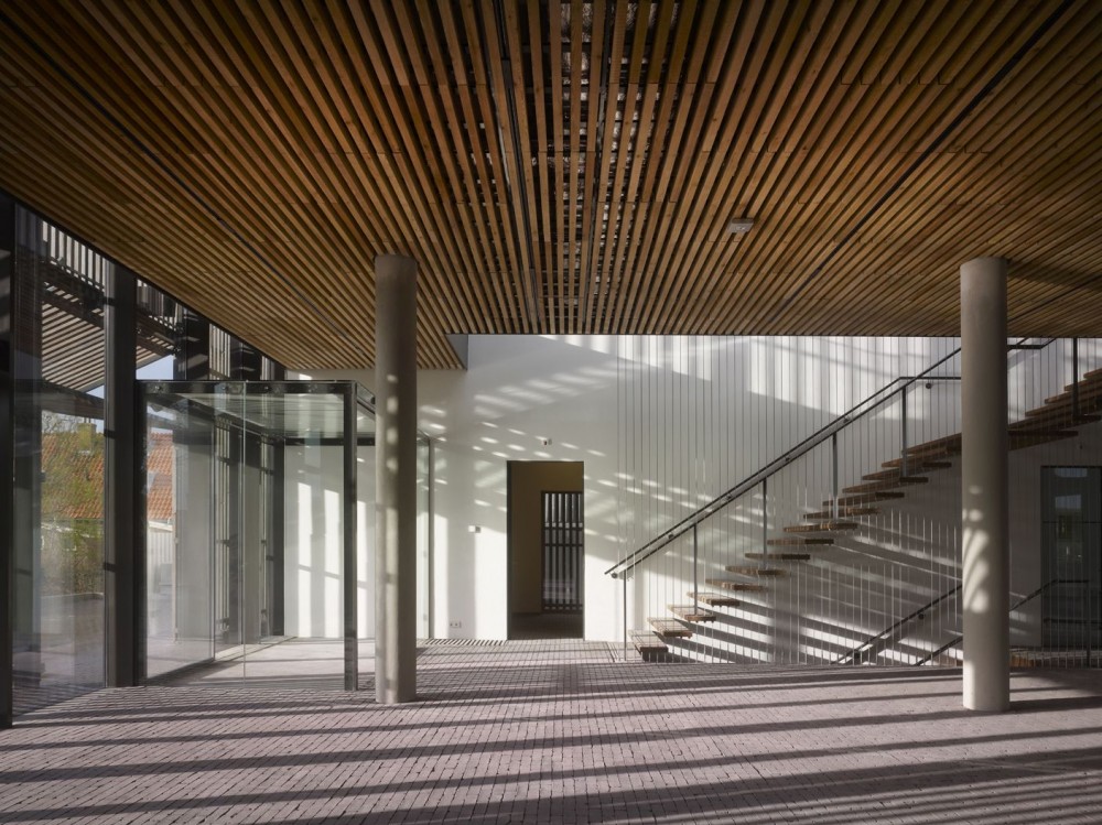 Kaap Skil, Maritime and Beachcombers’ Museum Wins Daylight Award 2012 / Mecanoo Architecten