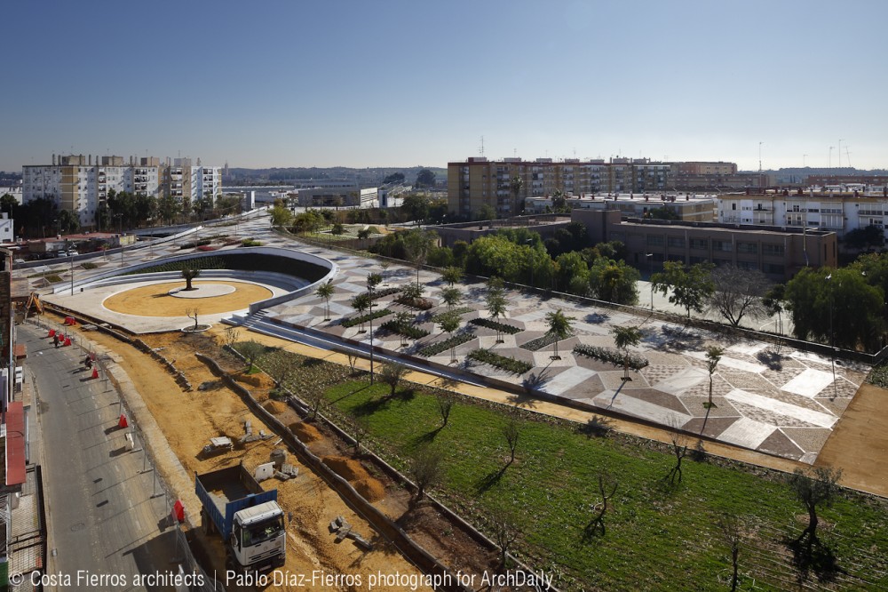 Music Park in Sevilla / Costa Fierros Arquitectos