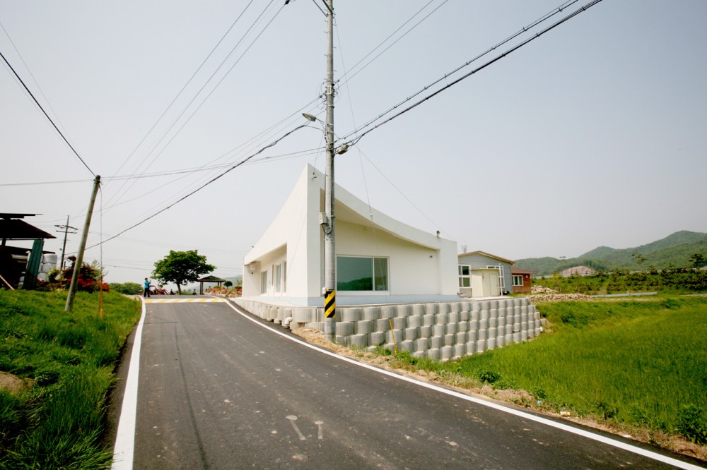 Roof 3 / Hyunjoon Yoo Architects