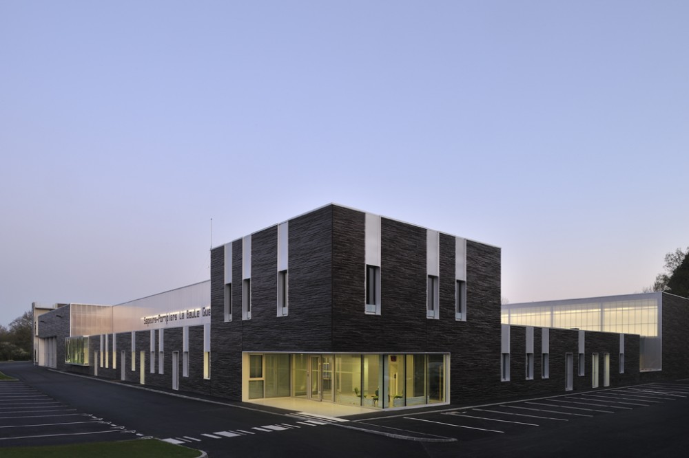 Sapeurs Pompiers de la Baule-Guerande / DDL architectes + Lorient – Agence Bohuon Bertic Architectes