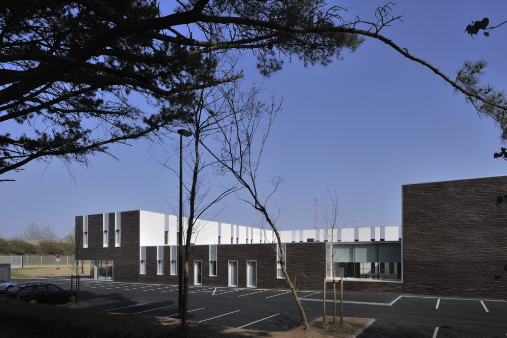 Sapeurs Pompiers de la Baule-Guerande / DDL architectes + Lorient - Agence Bohuon Bertic Architectes © Patrick Miara