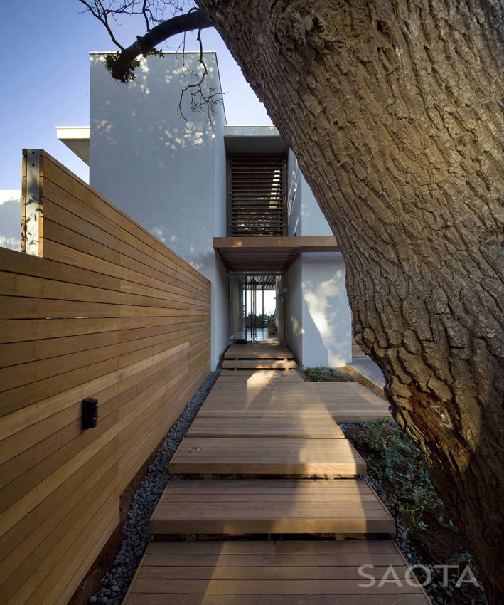 La Lucia / SAOTA