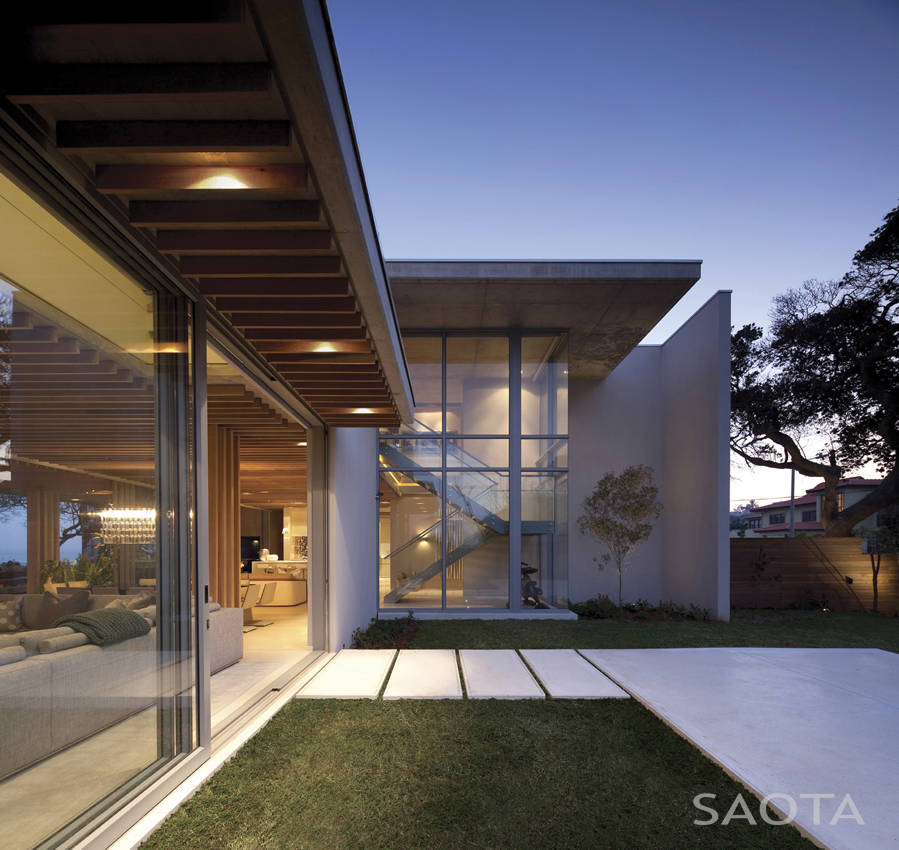 La Lucia / SAOTA