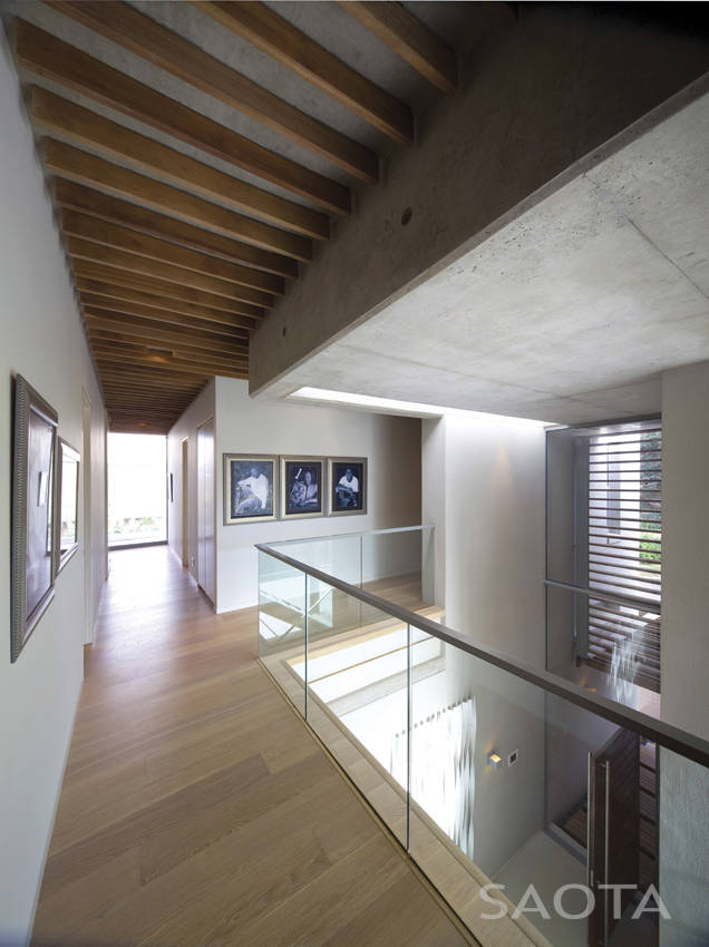 La Lucia / SAOTA