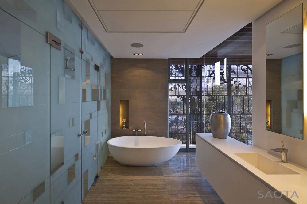 La Lucia / SAOTA