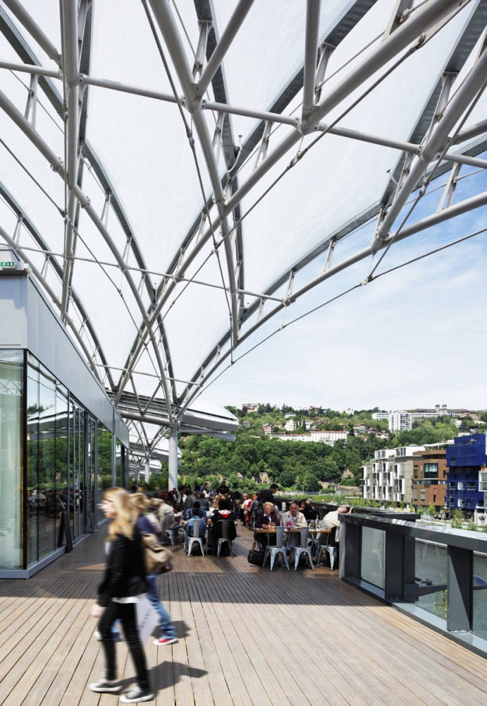 Lyon Confluence / Jean-Paul Viguier et Associes