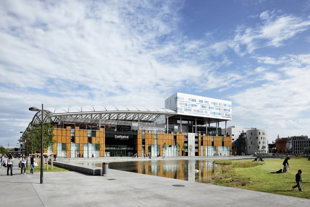 Lyon Confluence / Jean-Paul Viguier et Associes