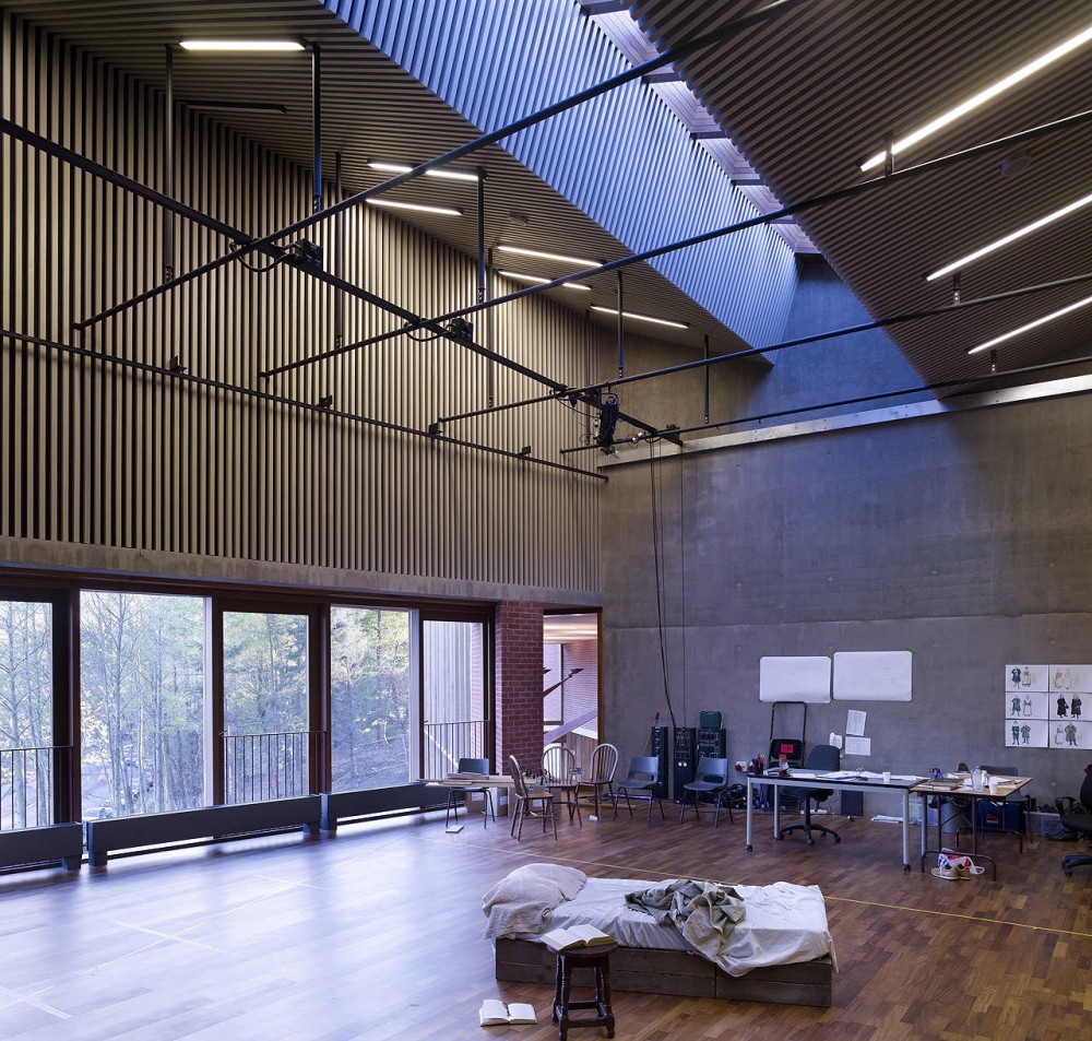 Lyric Theatre Belfast / O’Donnell & Tuomey Architects