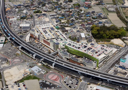 Hashimoto Konoha Mall / Jerde