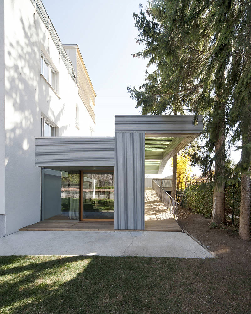 Villa T-Extension / OFIS