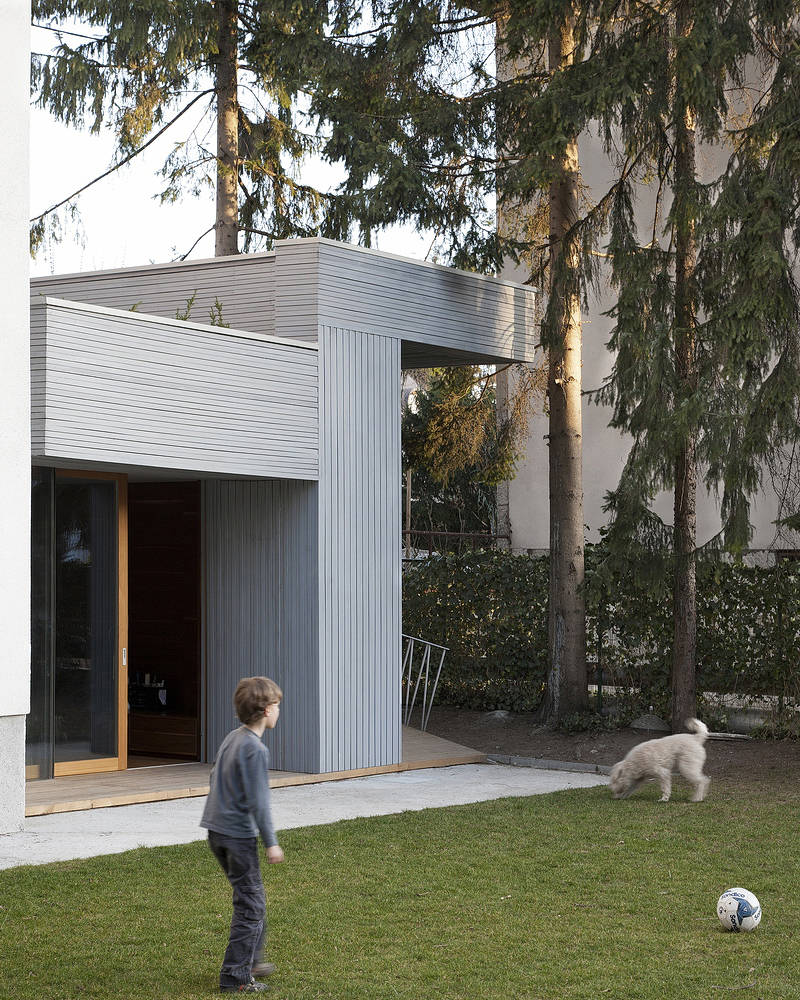 Villa T-Extension / OFIS