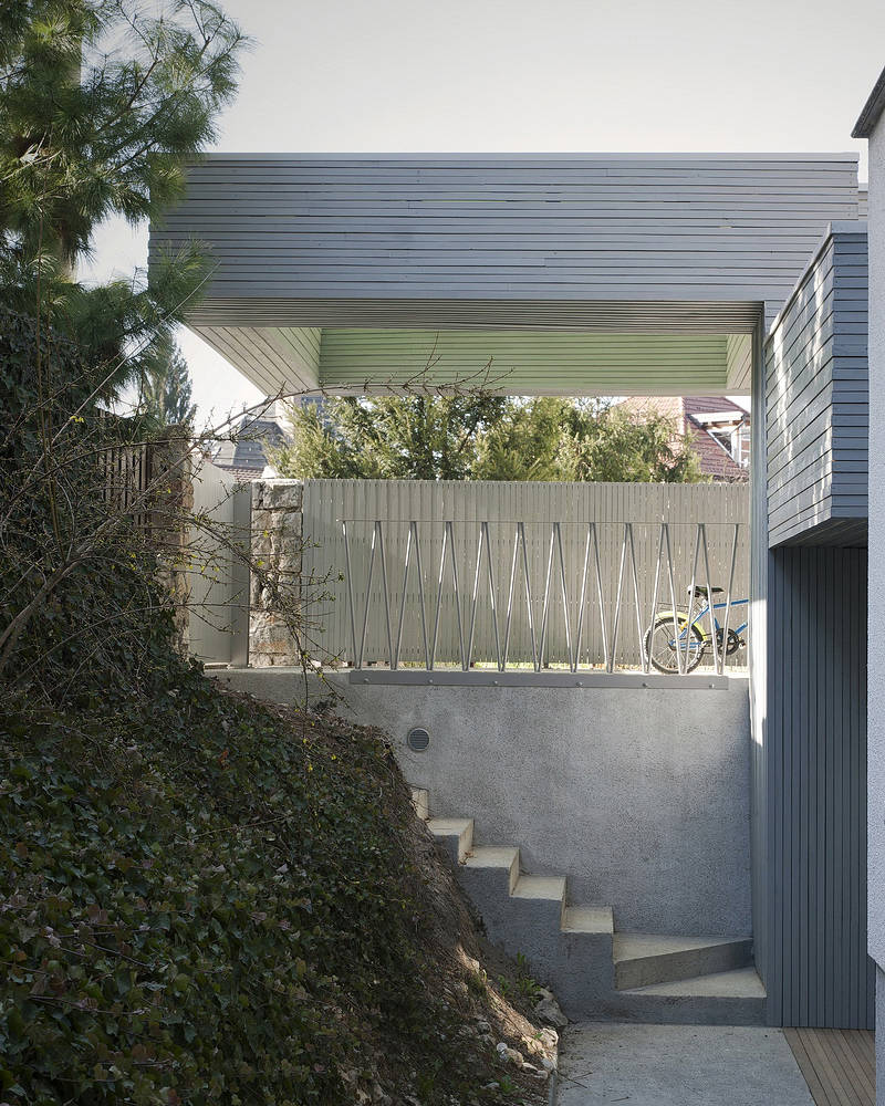 Villa T-Extension / OFIS
