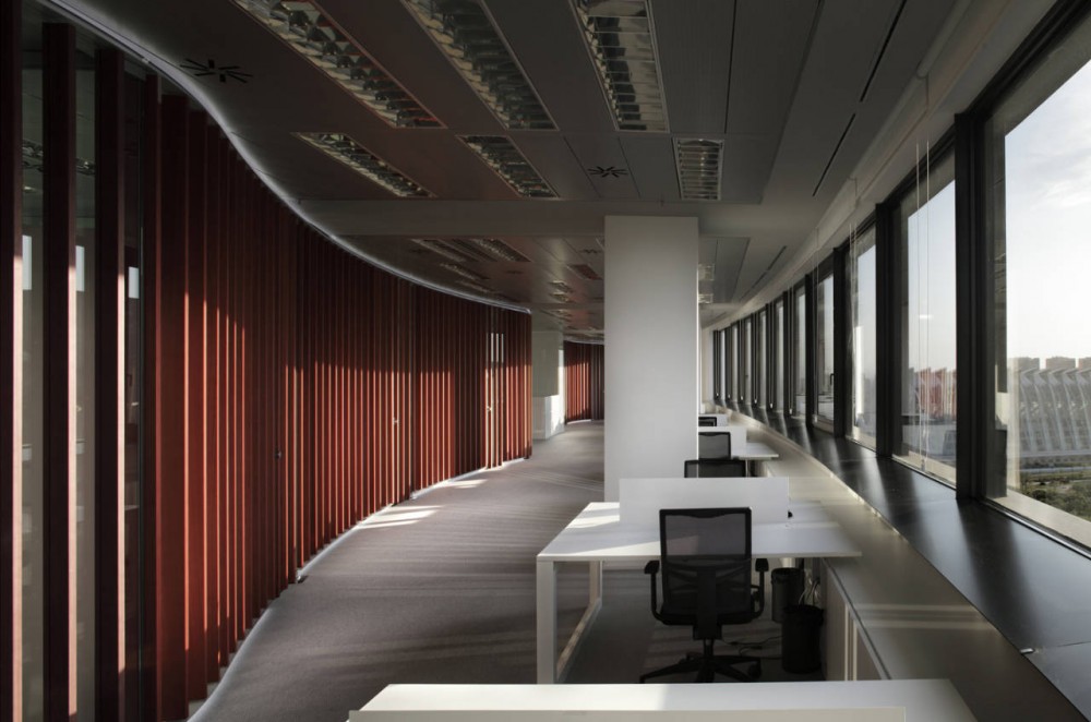 Noatum Headquarters / Girod+Anton Arquitectos
