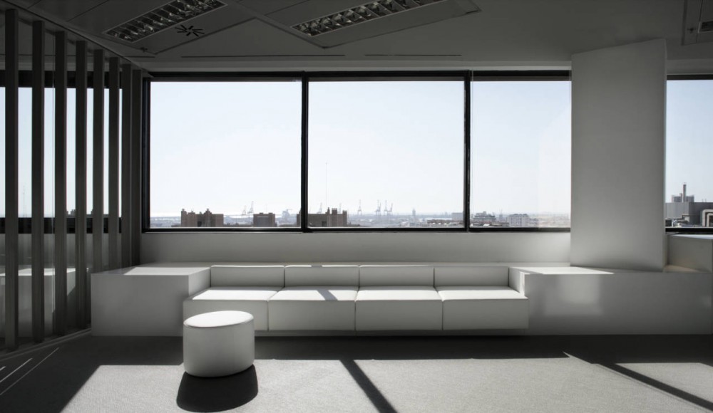 Noatum Headquarters / Girod+Anton Arquitectos