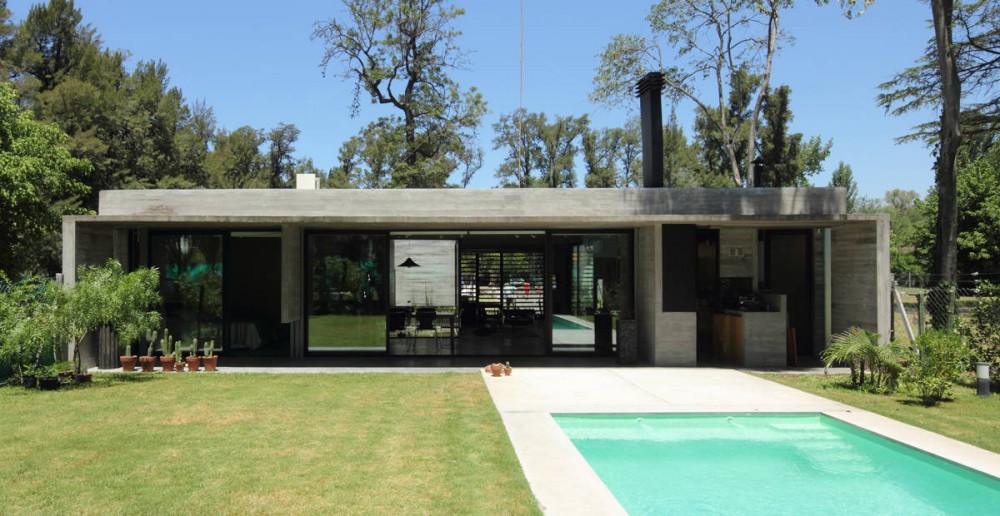 BA House / BAK Arquitectos