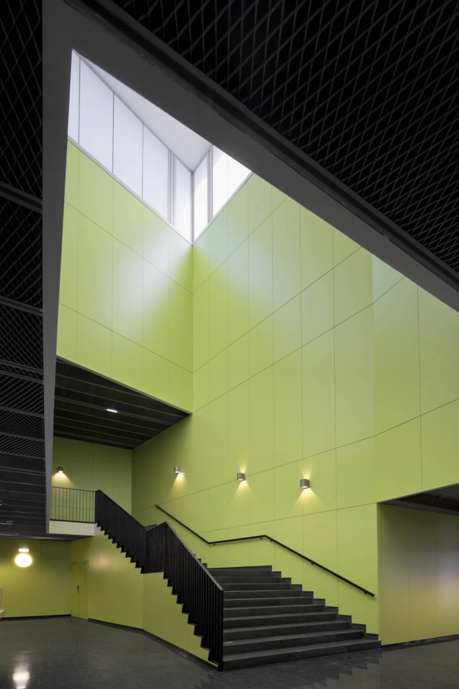 University Campus In Tortosa / Ravetllat-Ribas + Josep Ferrando
