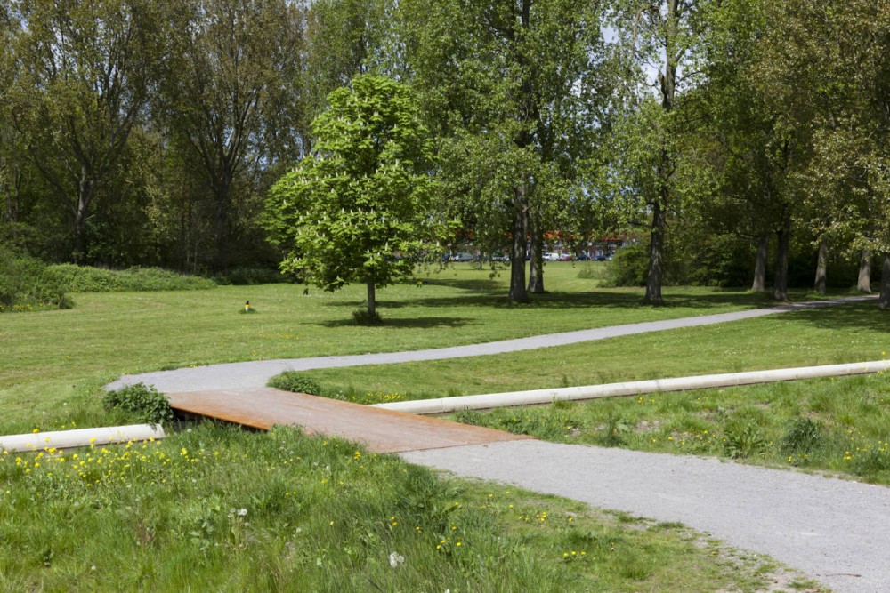 Disappeared Stream Back in Wijkeroogpark / Bureau B&B