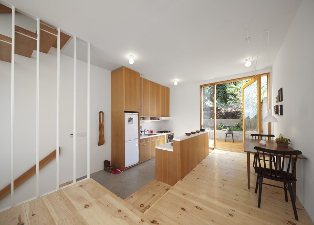 Eels Nest / Anonymous Architects