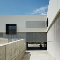 Kindergarden, Primary and Secondary School "Les Vinyes" (10) © Eugeni Pons