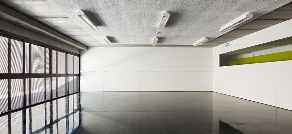Kindergarden, Primary and Secondary School “Les Vinyes” / MMDM Arquitectes S.C.P.