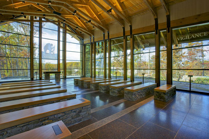 Semper Fidelis Memorial Chapel / Fentress Architects