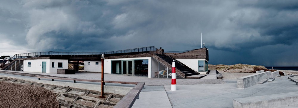 Cold Hawaii / Force4 Architects