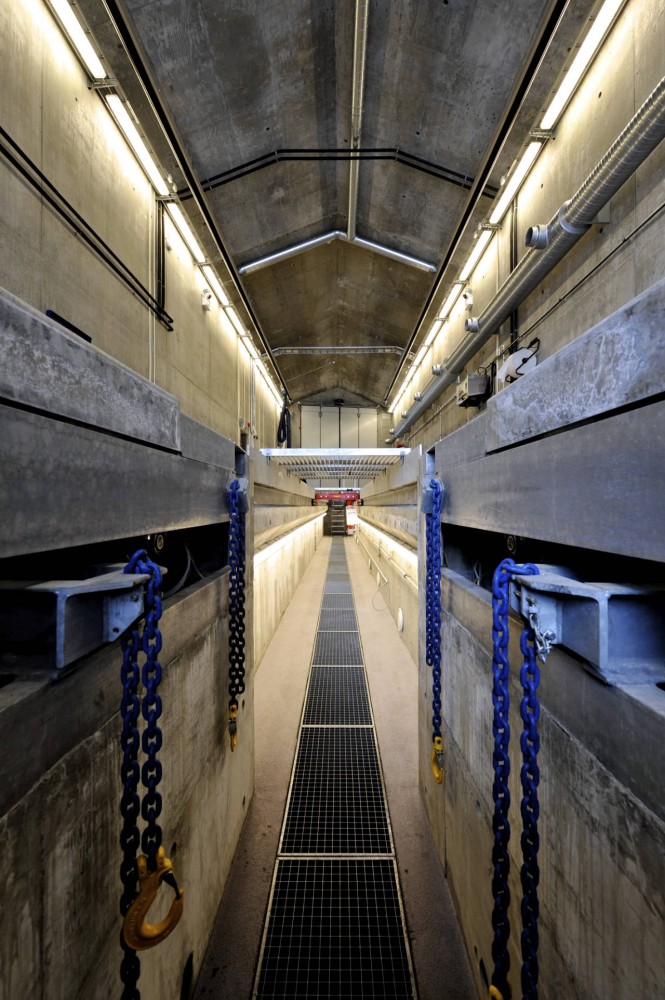 Gullesfjord Weight Control Station / JVA