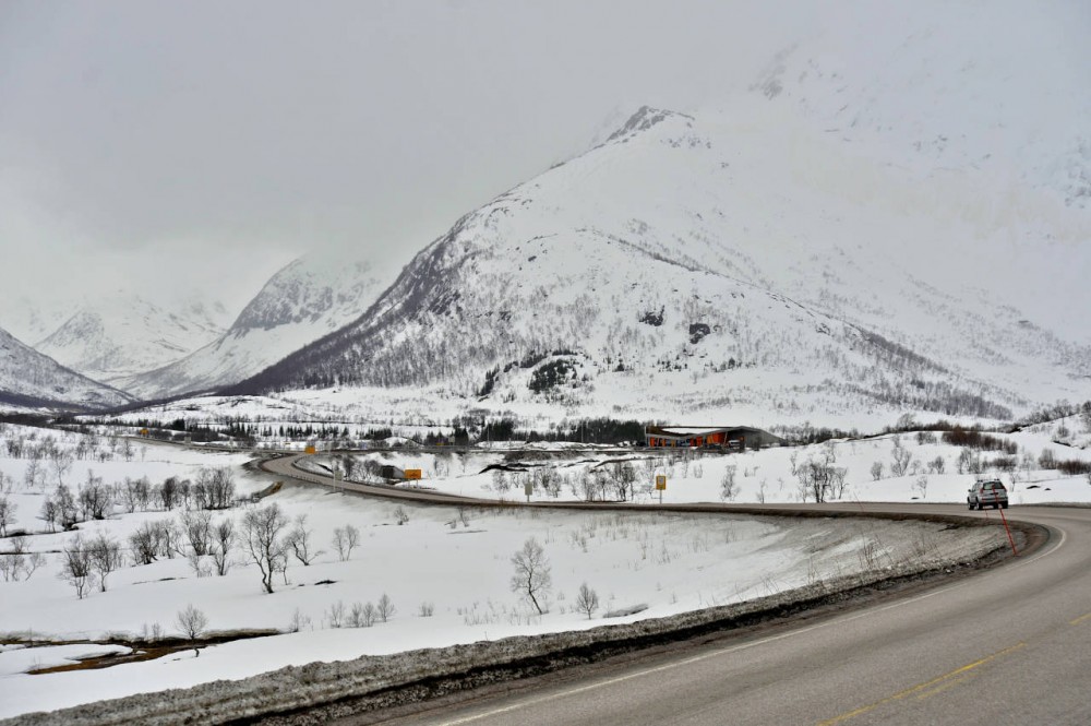 Gullesfjord Weight Control Station / JVA