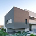 House R / Sharon Neuman Architects House R / Sharon Neuman Architects © Amit Gosher