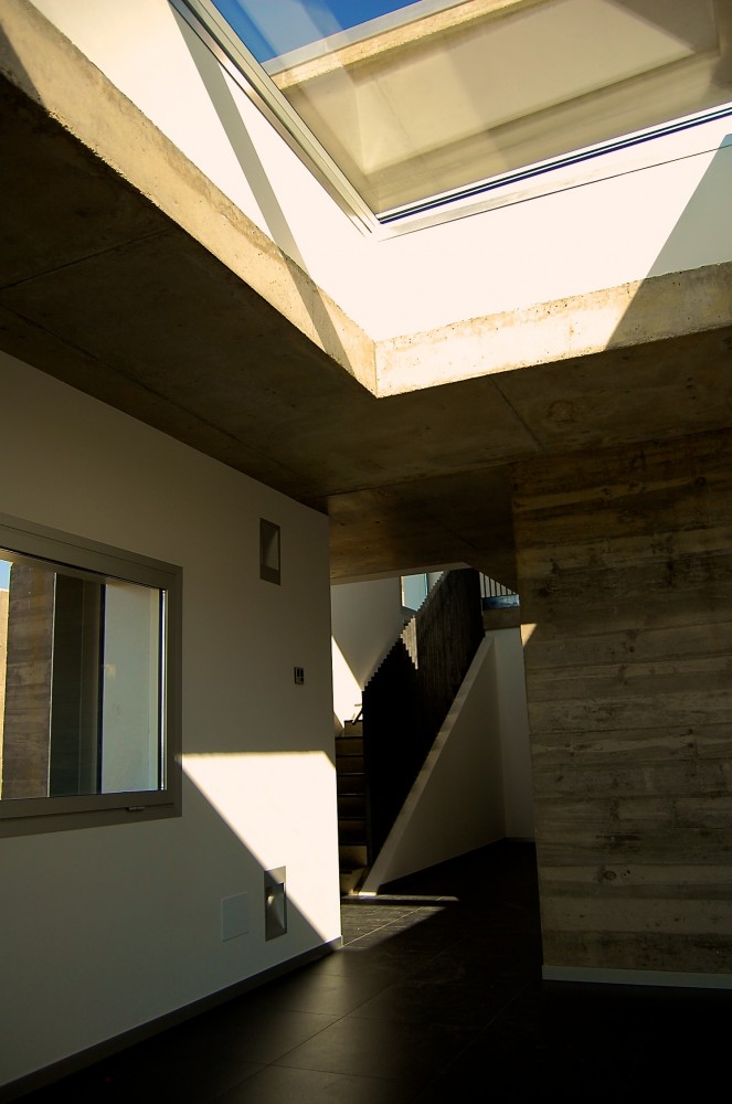 H1 House / Santiago F. Carnerero