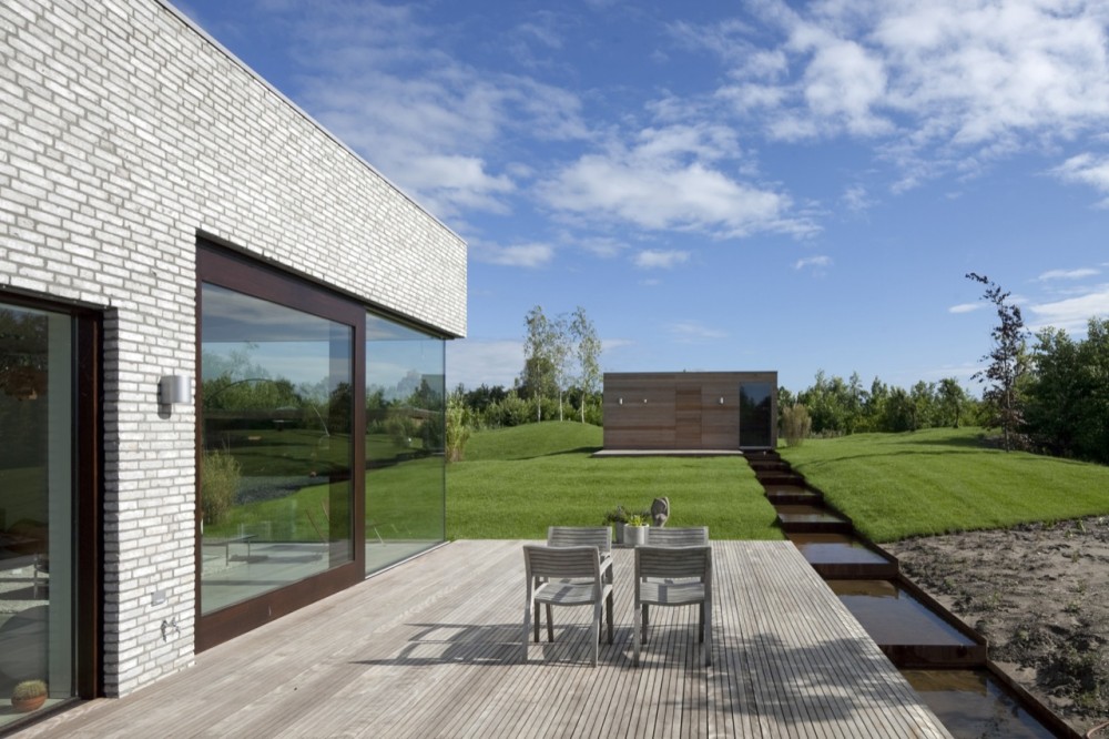 Villa Frenay / 70F architecture