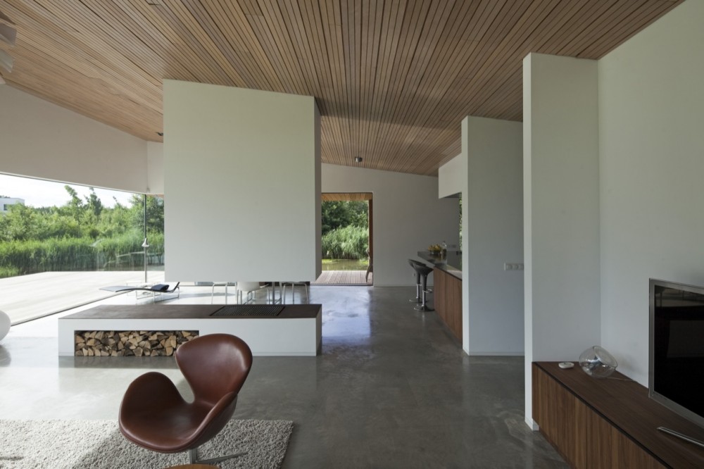 Villa Frenay / 70F architecture