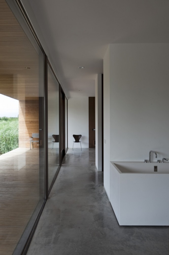 Villa Frenay / 70F architecture