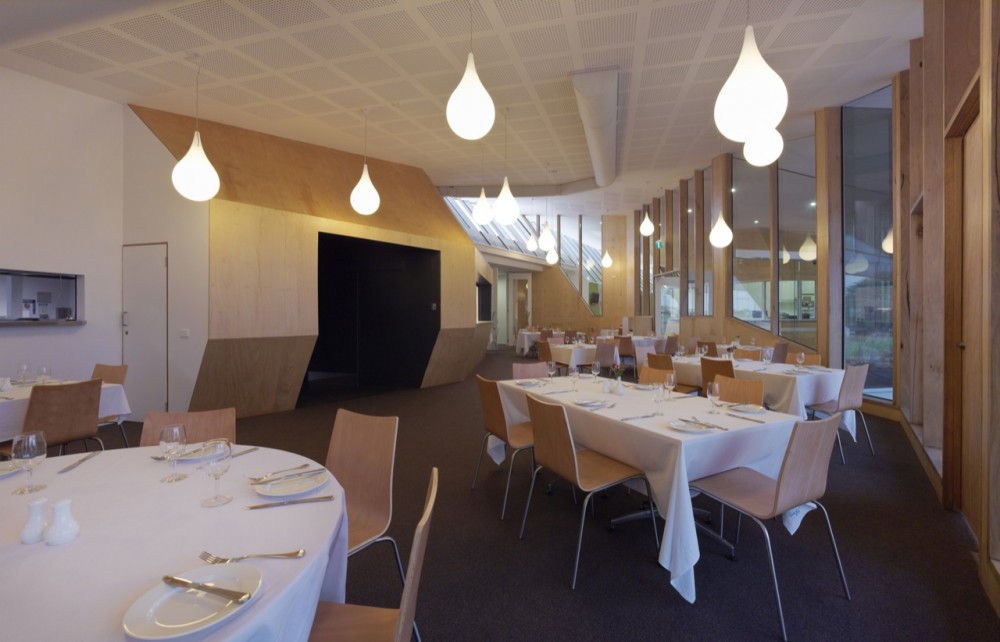 GippsTAFE Learning Centre / Paul Morgan Architects