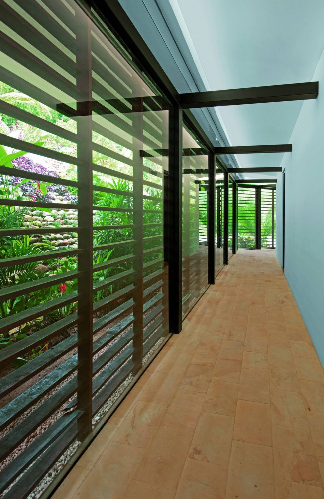 KGN Residence / Carazo Architects