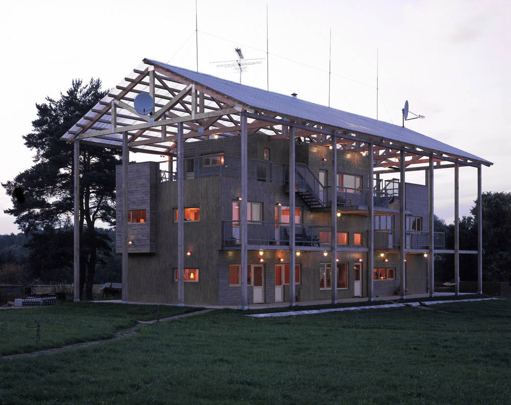 House in Tarussa / Bureau Alexander Brodsky