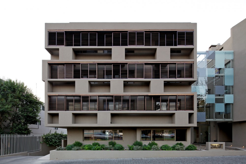 Los Españoles Hotel / Gonzalo Mardones Viviani