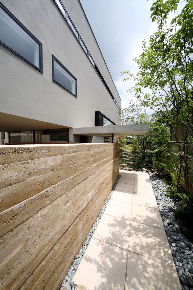 House in Senri / Shogo Iwata