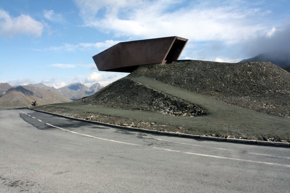 The Timmelsjoch Experience / Werner Tscholl Architects